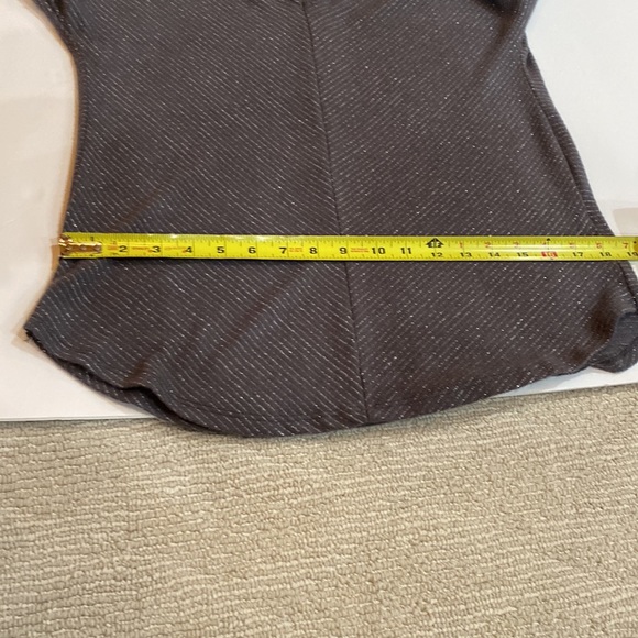 Jennifer Lopez  Gray with Silver thread long sleeve Top with Rhinestones at neck - Picture 7 of 11